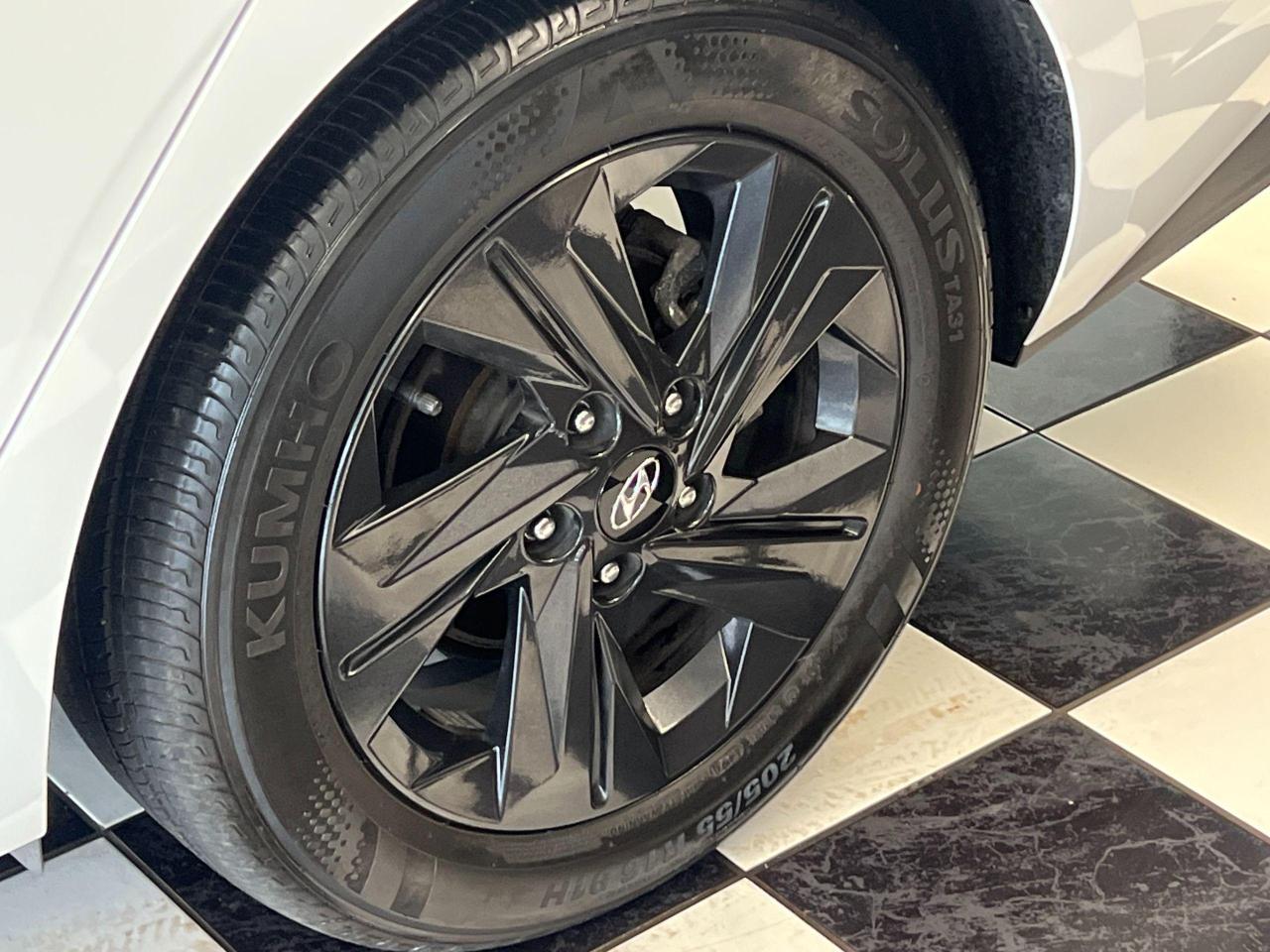 2021 Hyundai Elantra Preferred+ApplePlay+LaneKeep+Tinted+CLEAN CARFAX - Photo #52