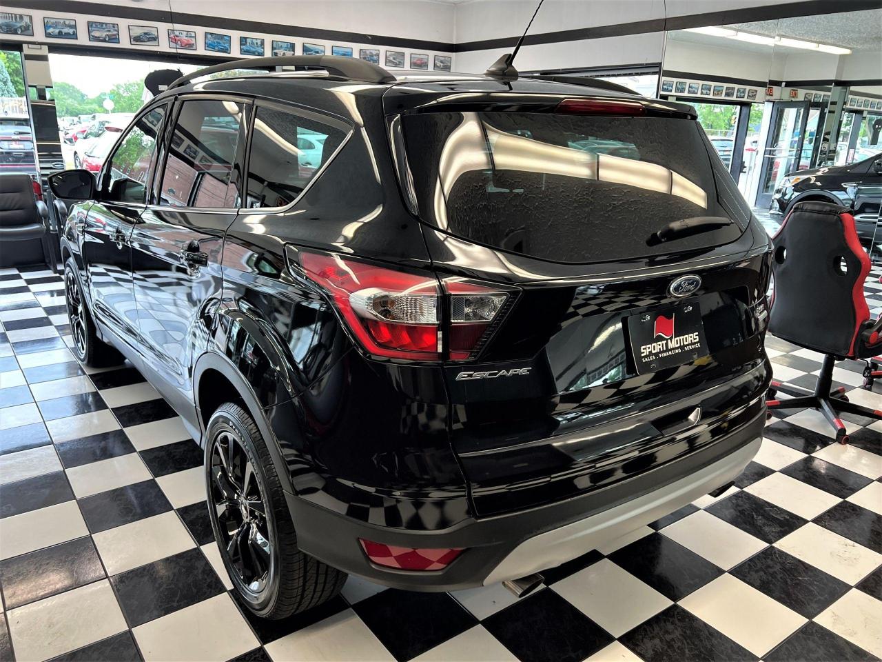 2018 Ford Escape SE+New Tires & Rims+Camera+GPS+CLEAN CARFAX - Photo #2
