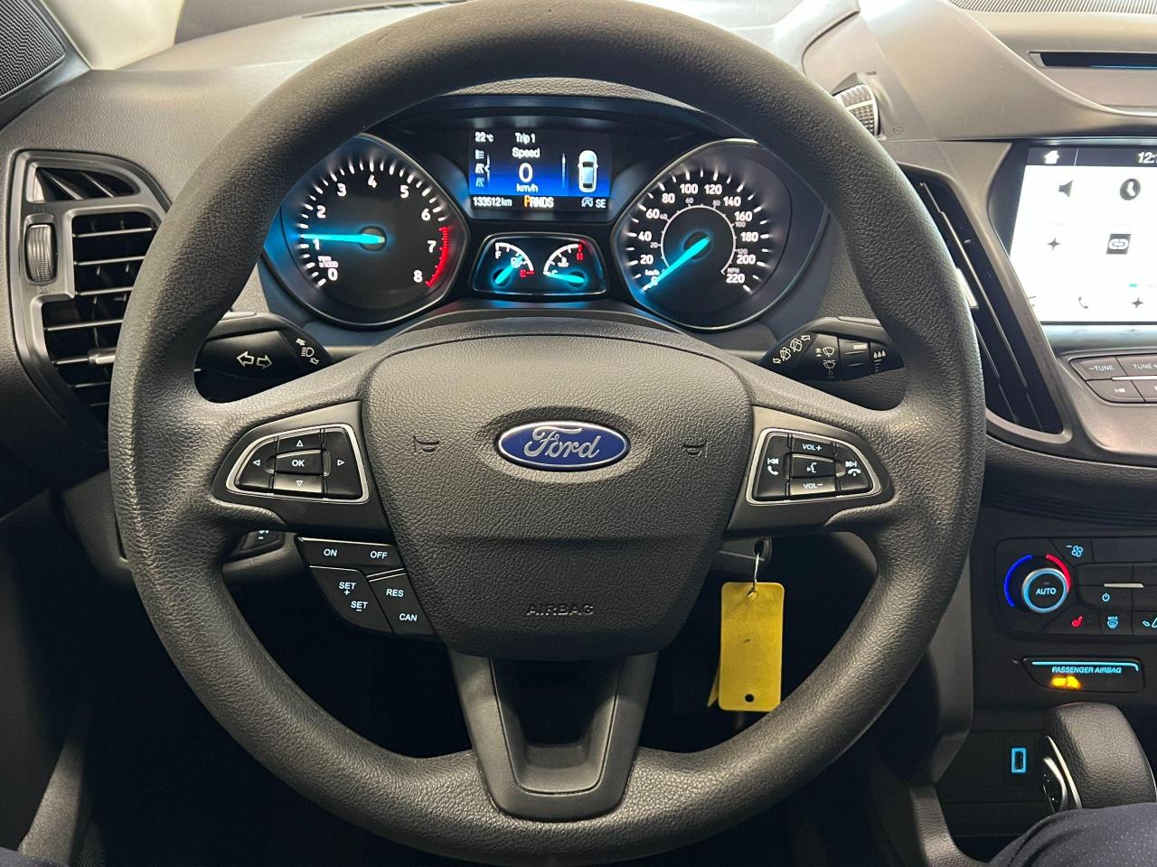 2018 Ford Escape SE+New Tires & Rims+Camera+GPS+CLEAN CARFAX Photo77