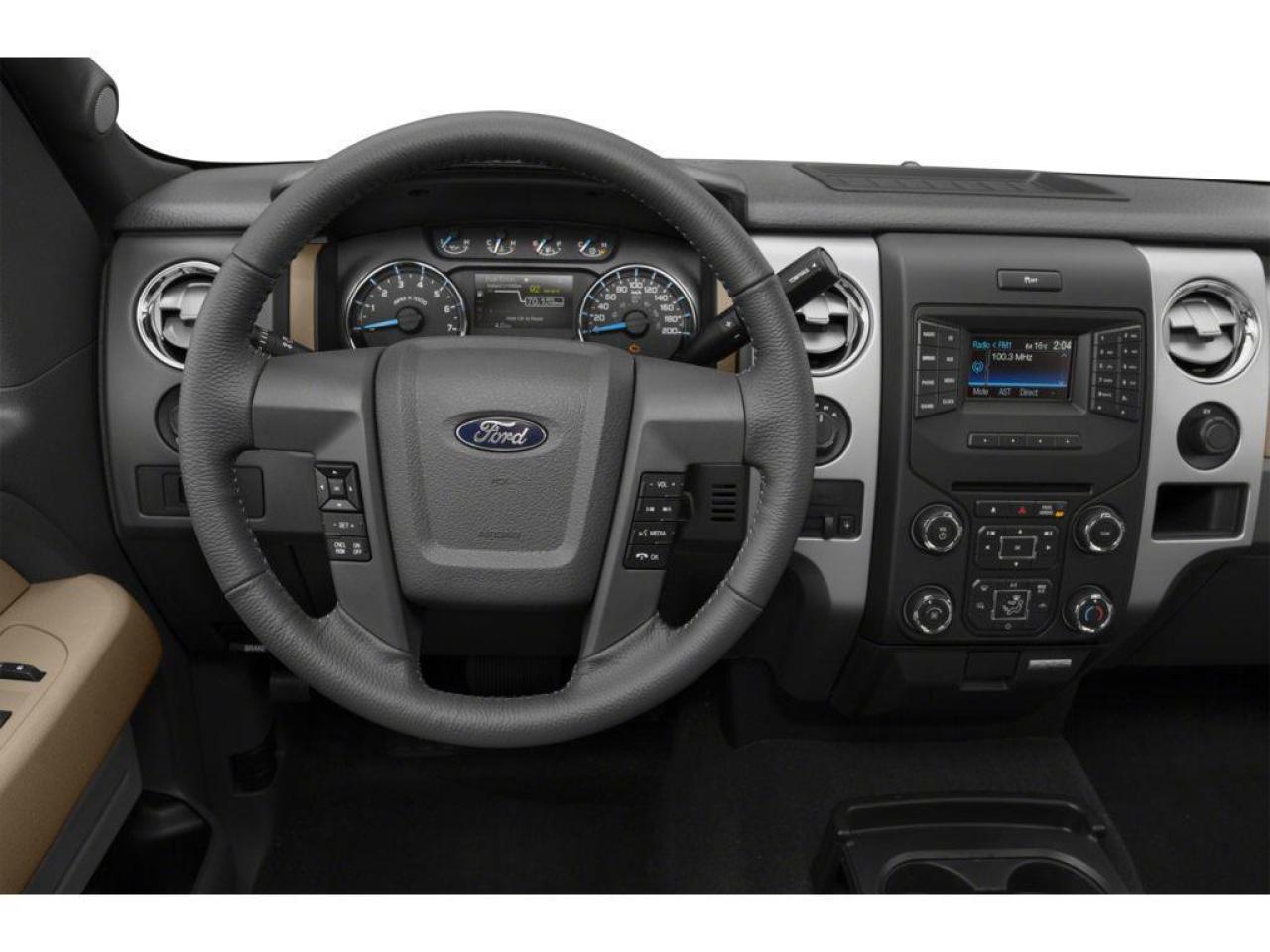 2014 Ford F-150 XLT Photo3