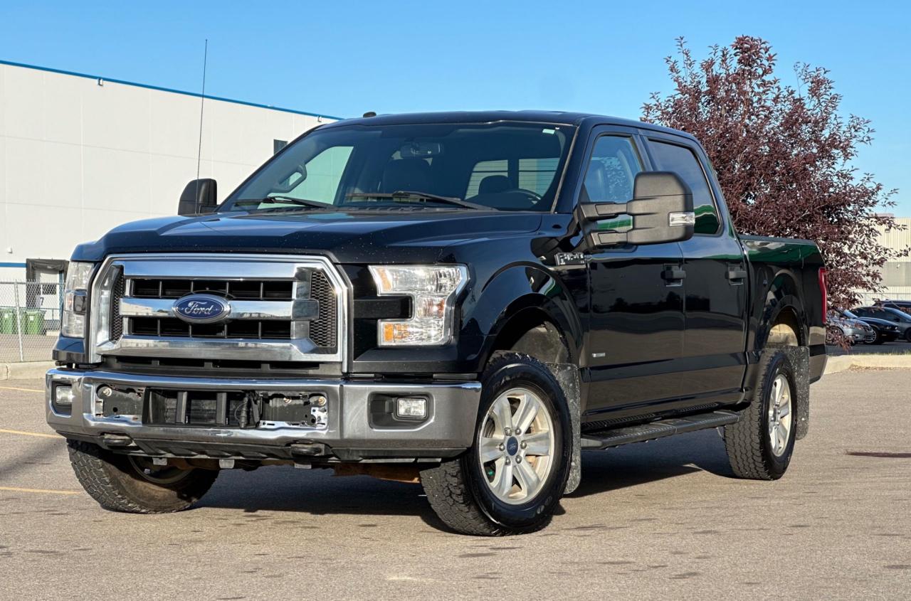 Used 2016 Ford F-150 XLT | LEATHER | BACKUP CAM | CARPLAY | YEAR END BLOWOUT! for sale in Calgary, AB