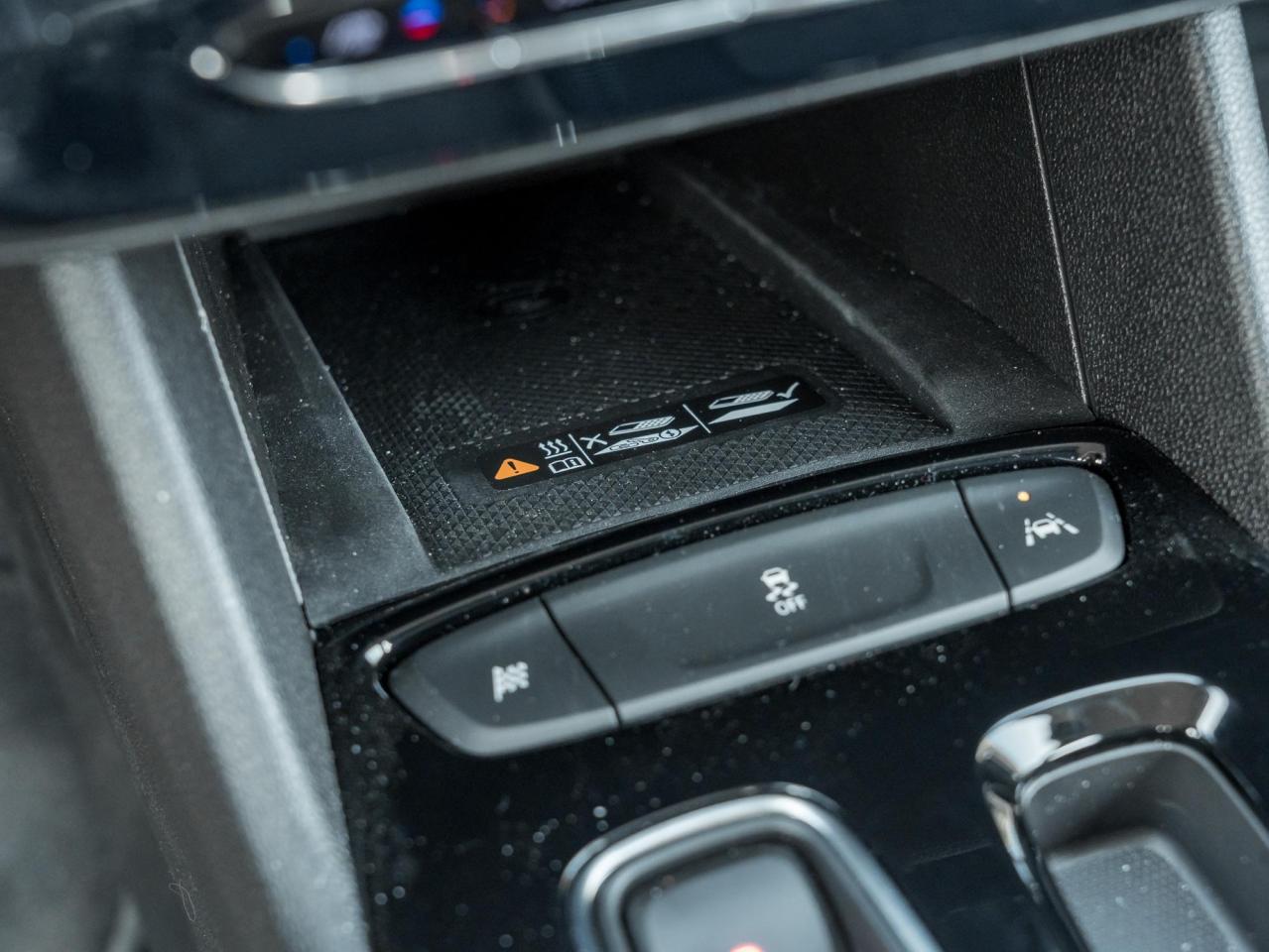 2023 Chevrolet Bolt EUV LT True North Photo