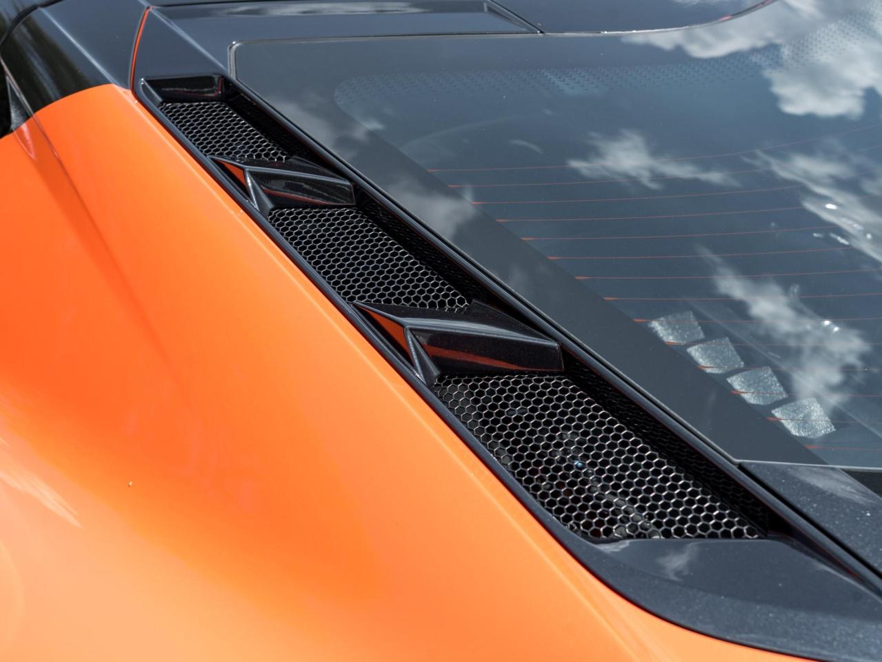 2020 Chevrolet Corvette 1LT Photo