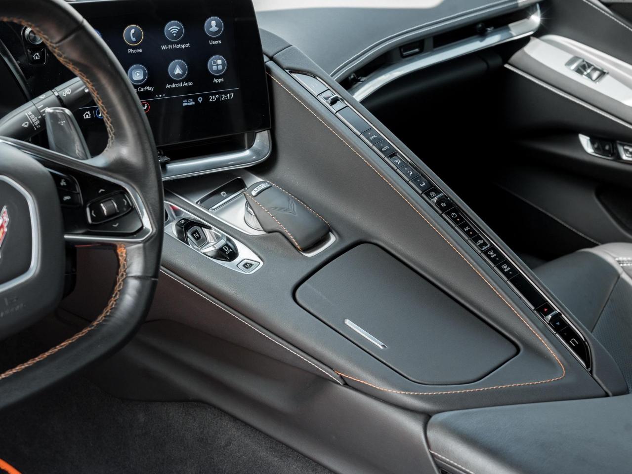 2020 Chevrolet Corvette 1LT Photo