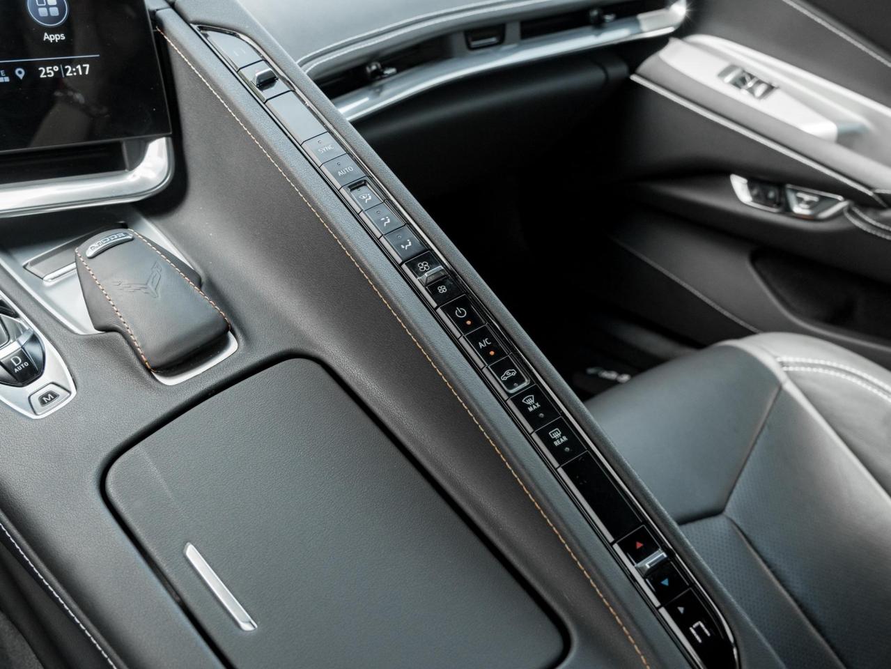 2020 Chevrolet Corvette 1LT Photo