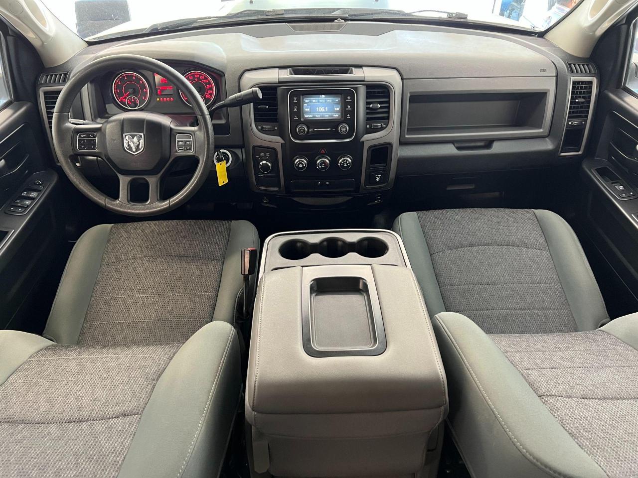 2016 RAM 1500 Outdoorsman 5.7L V8 4x4+New Tires+A/C Photo57