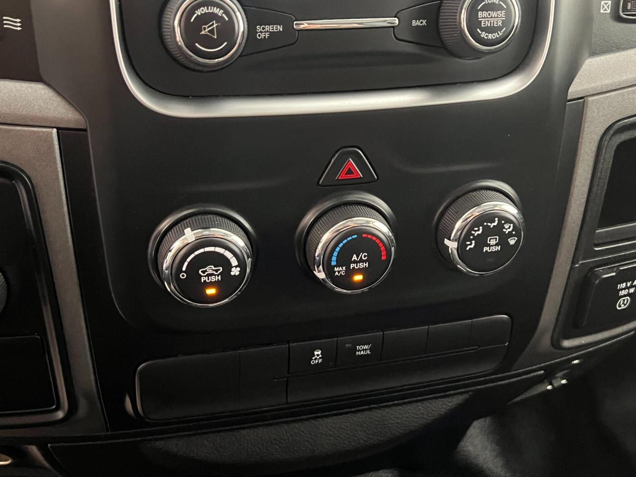 2016 RAM 1500 Outdoorsman 5.7L V8 4x4+New Tires+A/C Photo31
