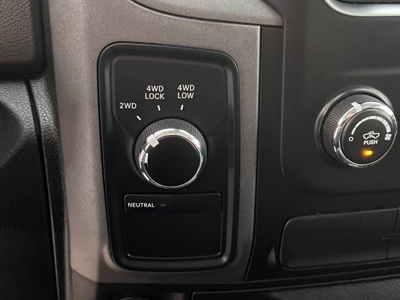 2016 RAM 1500 Outdoorsman 5.7L V8 4x4+New Tires+A/C Photo82