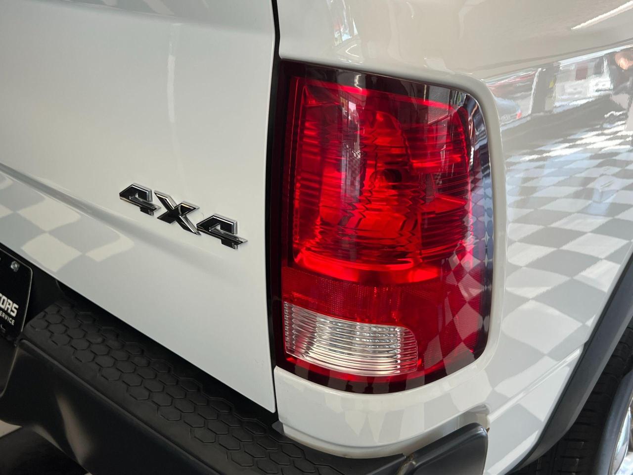 2016 RAM 1500 Outdoorsman 5.7L V8 4x4+New Tires+A/C Photo97