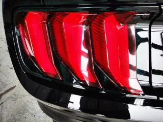 2021 Ford Mustang PREMIUM PKG,NO ACCIDENT ,LOTS OF UPGRADE - Photo #9