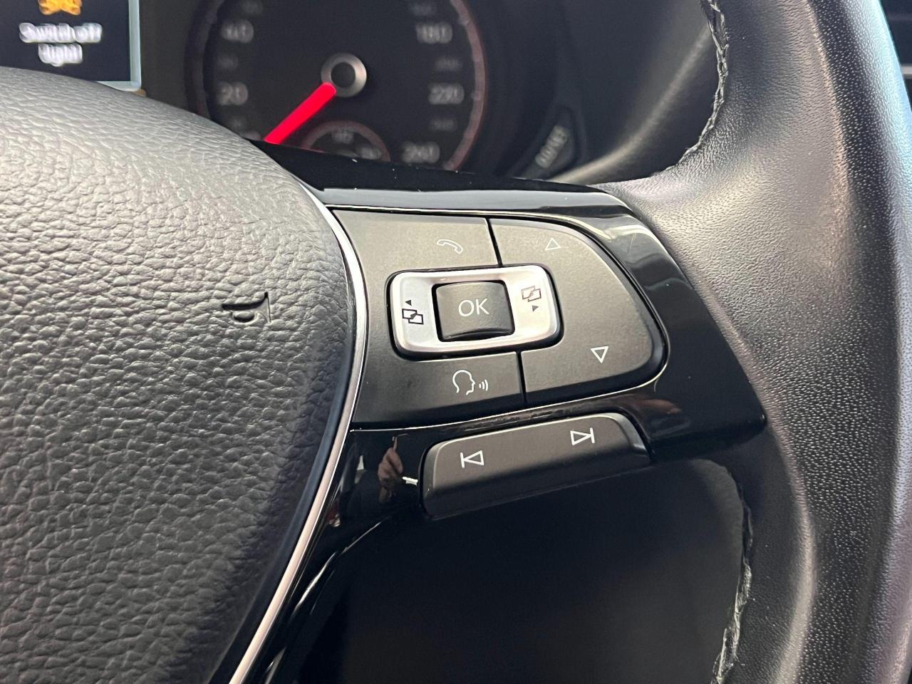 2020 Volkswagen Passat COMFORTLINE+LEDs+APPLEPLAY+CAMERA+CLEAN CARFAX Photo110