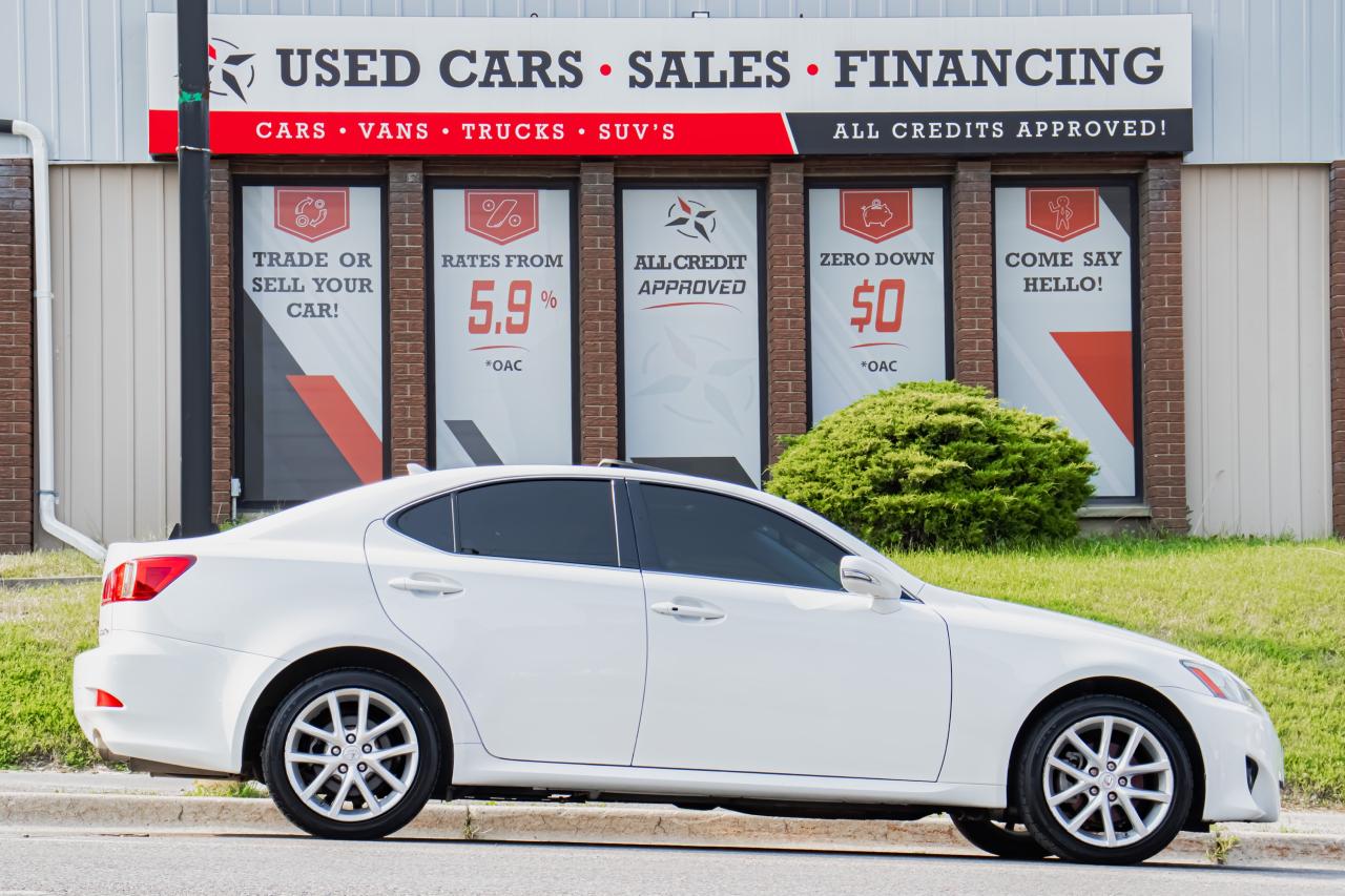 2013 Lexus IS 250 AWD | Auto | Leather | Sunroof | Alloys | Tinted + Photo1