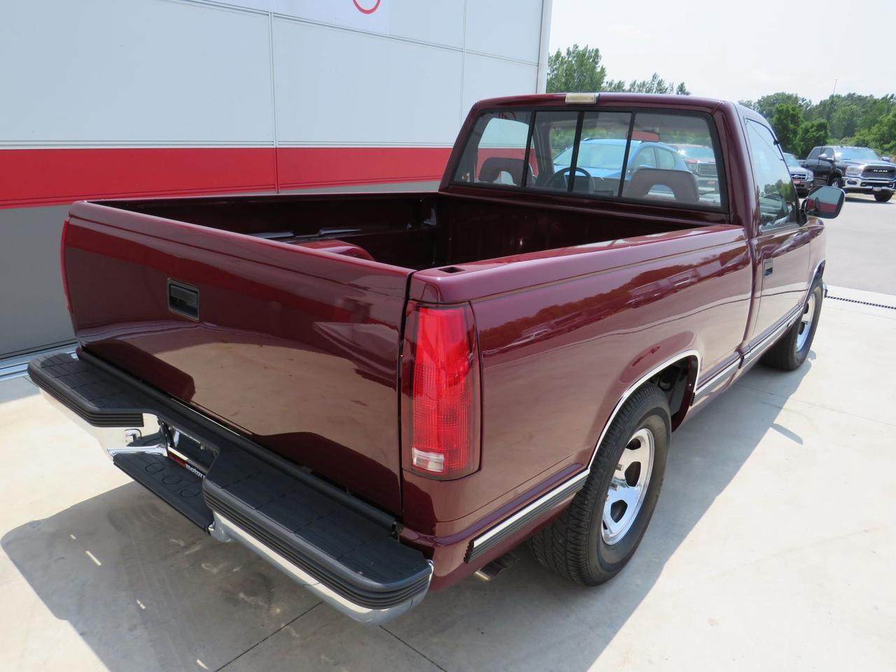 1992 Chevrolet C 1500 6.0Ls Corvette Swap |  No Reported Accidents | A/C | Am/Fm/Cassette | Automatic | Photo