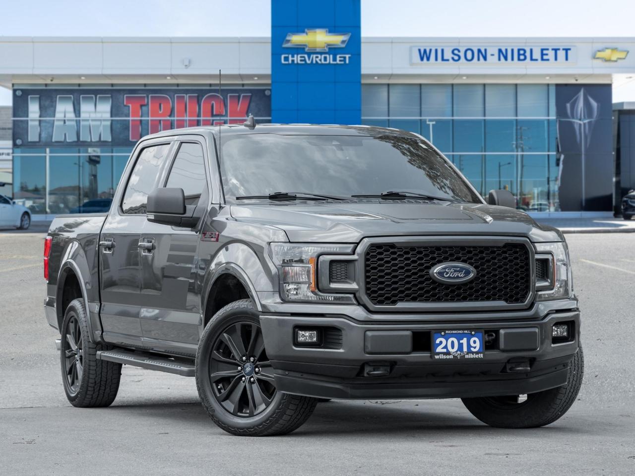 2019 Ford F-150 XLT Photo
