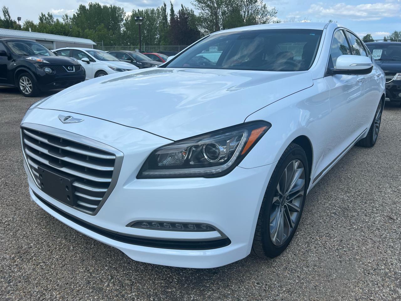 2015 Hyundai Genesis AWD, Premium, Leather, Nav, Heated Seats + - Photo #1