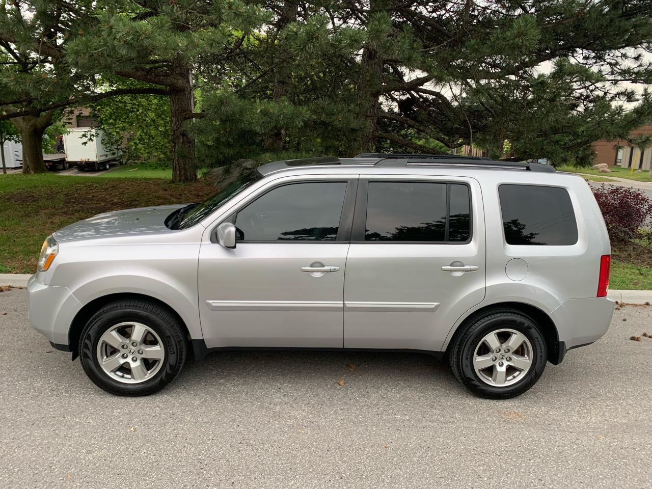 2011 Honda Pilot EX-L 4WD-8 PASSENGER-ONLY 165,751KMS!! - Photo #4