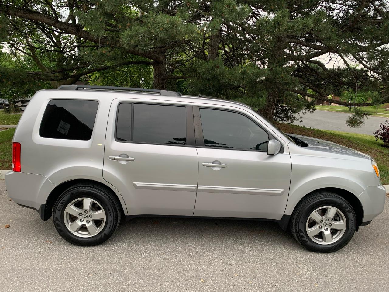 2011 Honda Pilot EX-L 4WD-8 PASSENGER-ONLY 165,751KMS!! - Photo #2