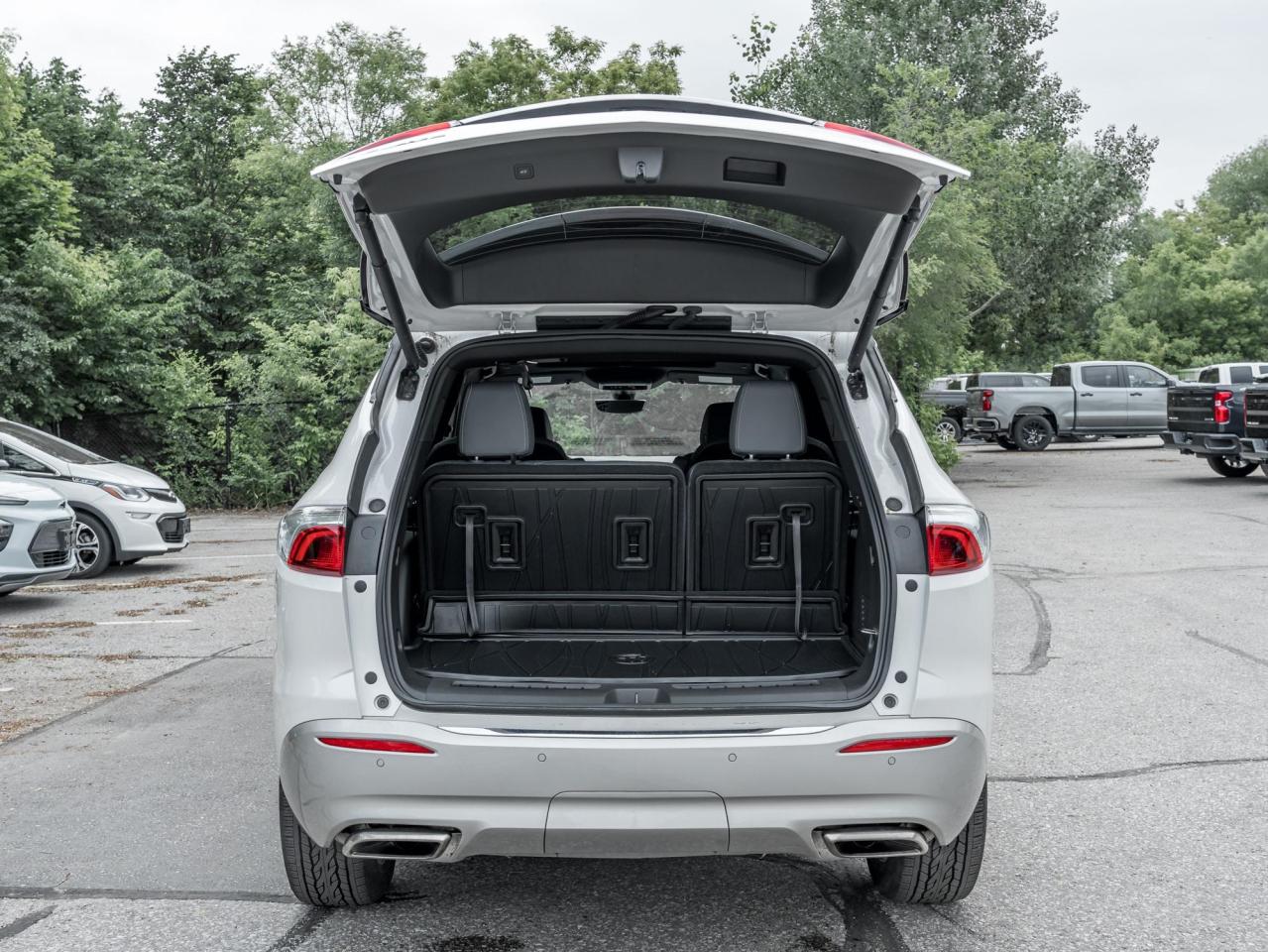 2022 Buick Enclave Premium Photo