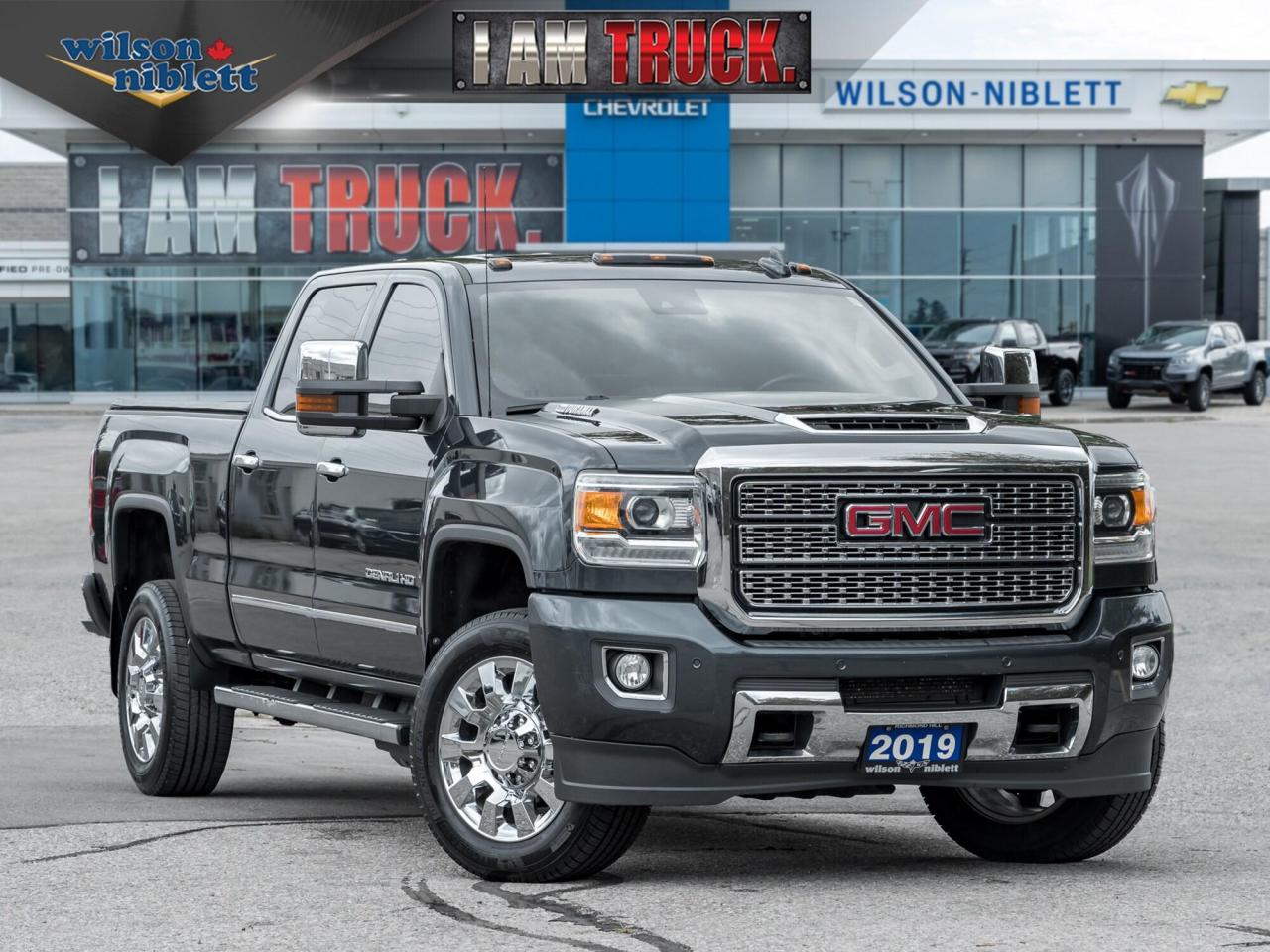 2019 GMC Sierra 2500 HD Denali Photo0