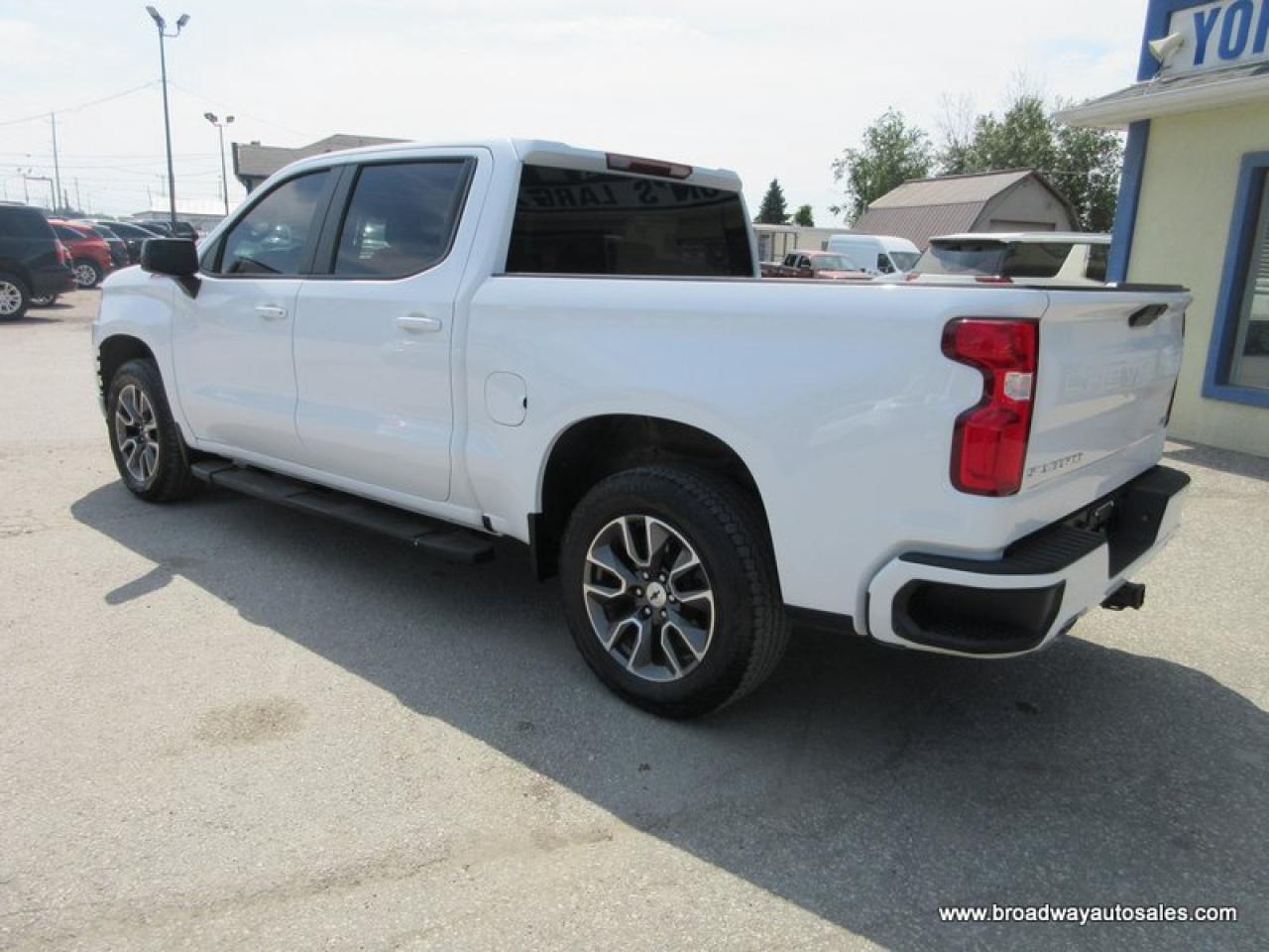 2021 Chevrolet Silverado 1500 LIKE NEW RST-Z71-EDITION 5 PASSENGER 3.0L - DURAMAX.. 4X4.. CREW-CAB.. SHORTY.. HEATED SEATS.. BACK-UP CAMERA.. BLUETOOTH SYSTEM.. Photo