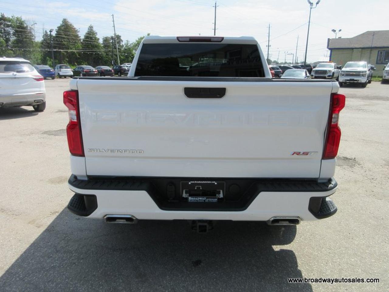 2021 Chevrolet Silverado 1500 LIKE NEW RST-Z71-EDITION 5 PASSENGER 3.0L - DURAMAX.. 4X4.. CREW-CAB.. SHORTY.. HEATED SEATS.. BACK-UP CAMERA.. BLUETOOTH SYSTEM.. Photo