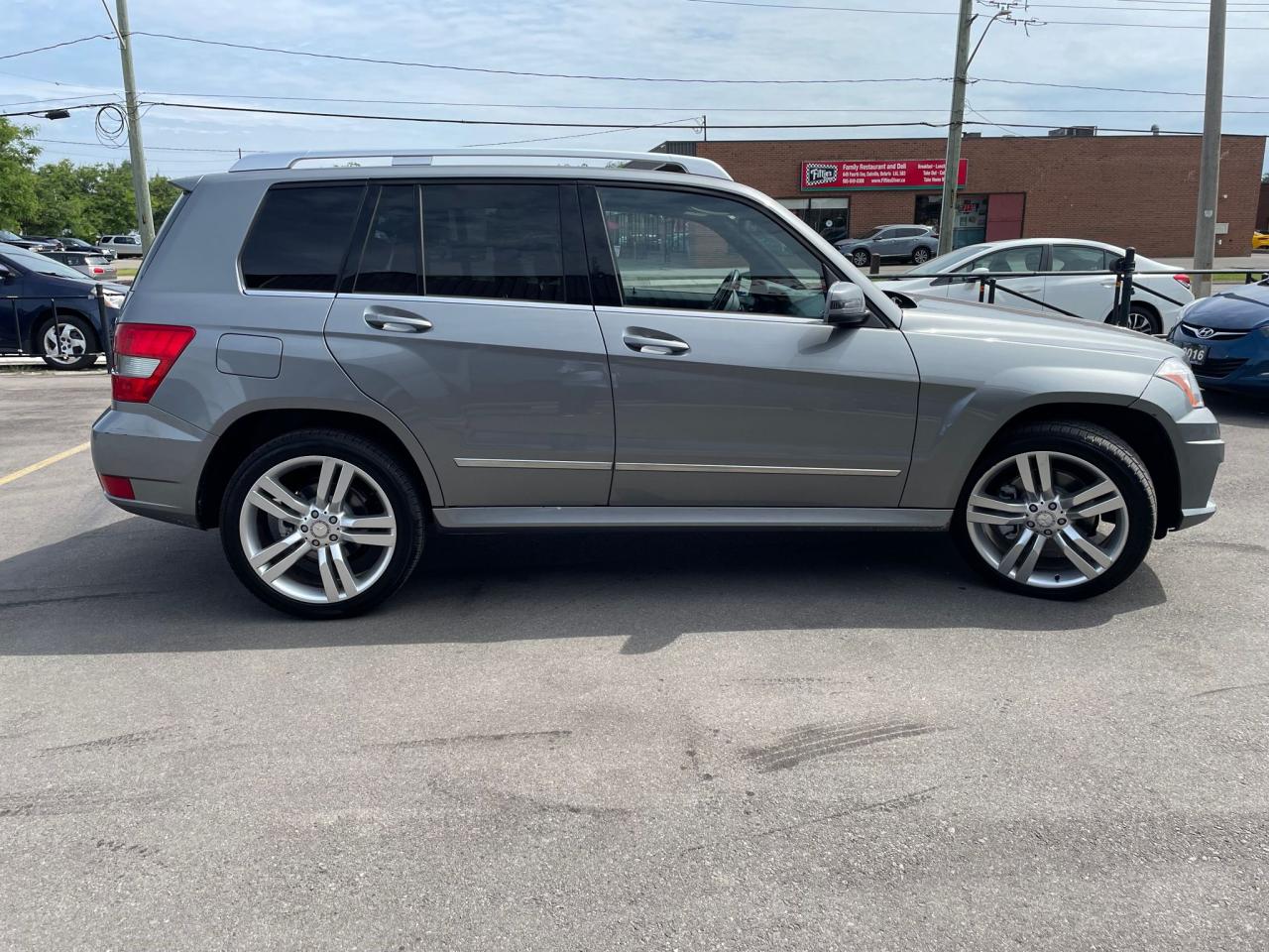 2012 Mercedes-Benz GLK-Class 4MATIC 4dr GLK 350 LOW KM BLUETOOTH NEW BRAKES - Photo #7