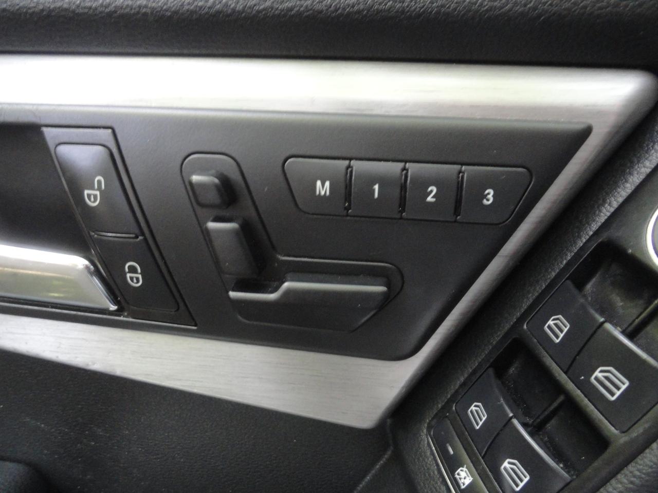 2010 Mercedes-Benz GLK350 4 MATIC + DOC FEE ONLY $ 195 - Photo #22