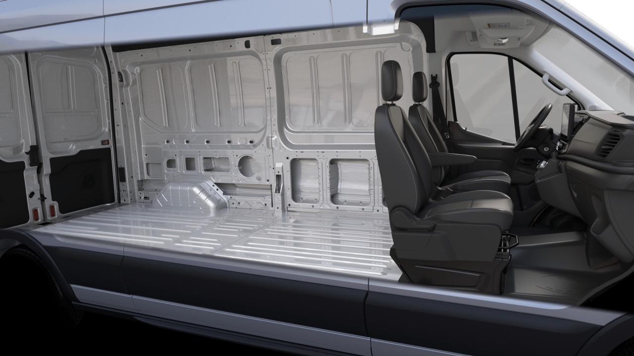 2023 Ford E-Transit BASE Photo4