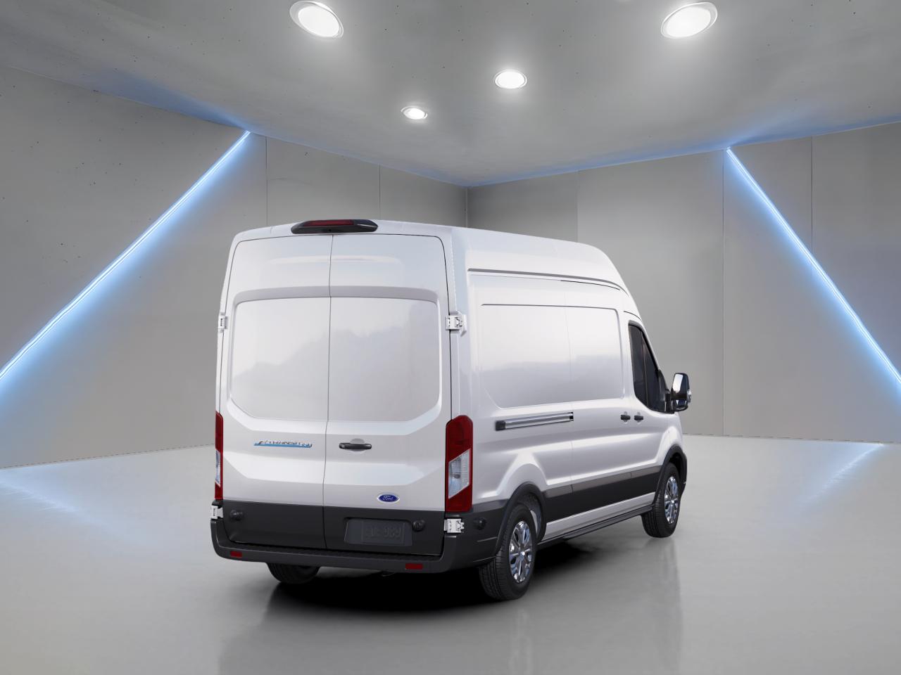 2023 Ford E-Transit BASE Photo3