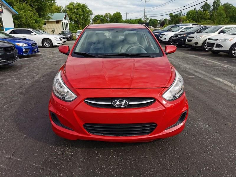 2016 Hyundai Accent SE w/ Popular Package - Photo #8