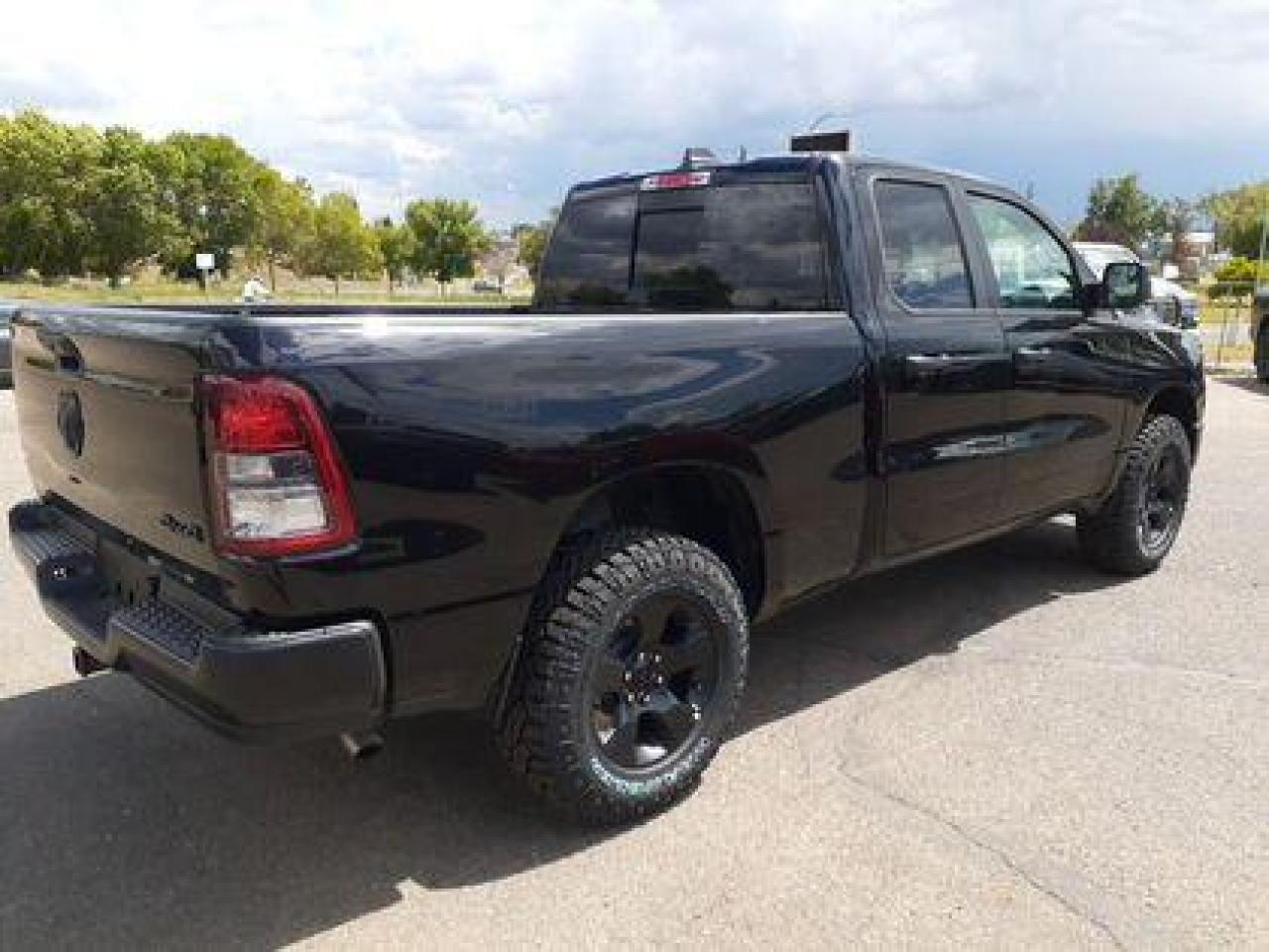 2023 RAM 1500 WARLOCK PACKAGE, SPRAY IN LINER #26 Photo2