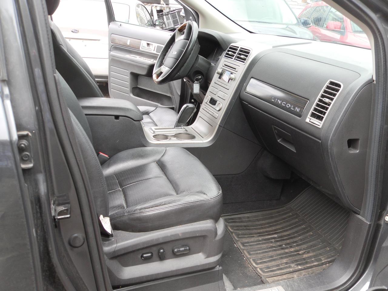 2007 Lincoln MKX Base AWD - Photo #12