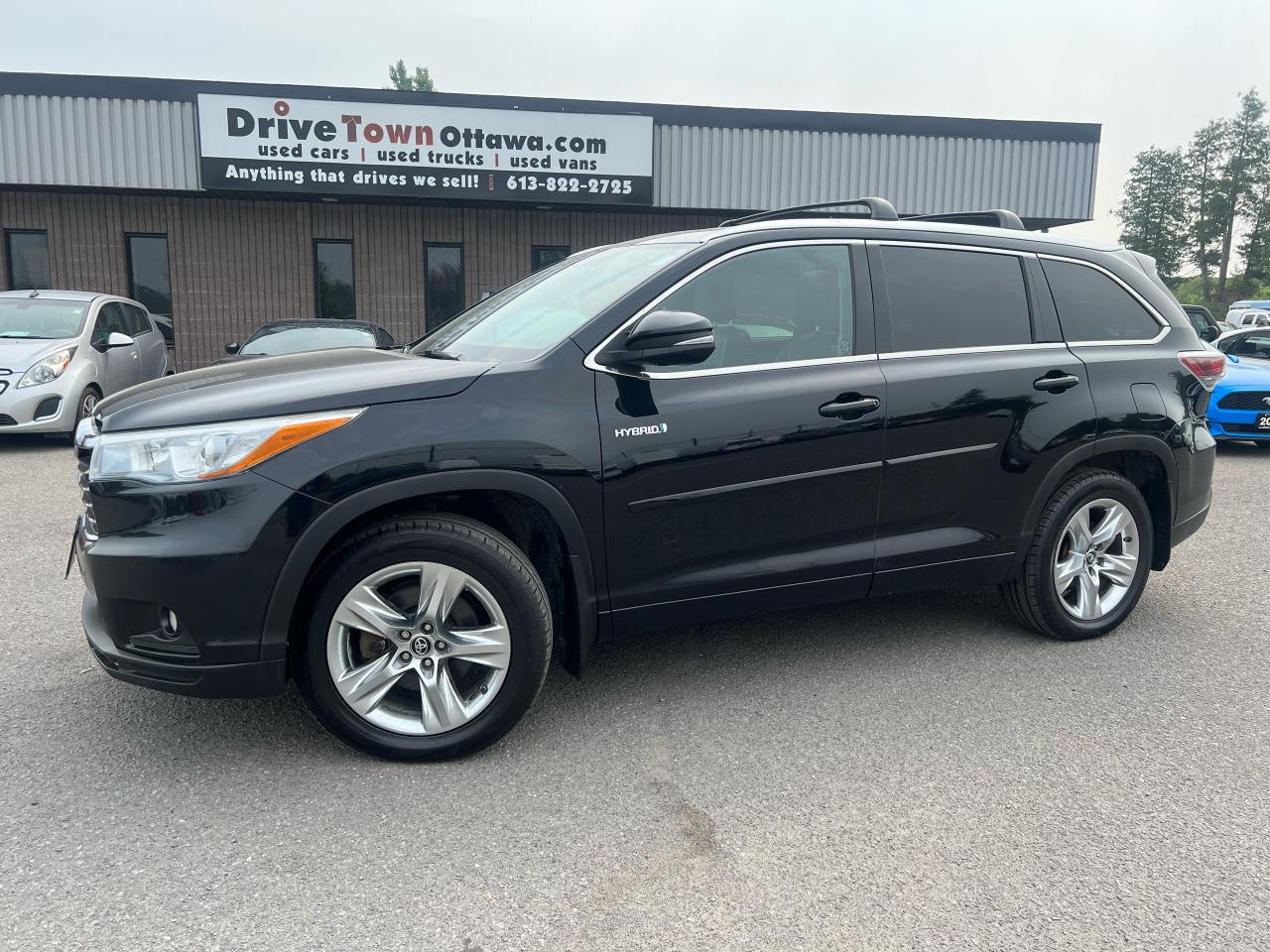 2016 Toyota Highlander Hybrid LIMITED AWD HYBRID  **7 PASSENGER** - Photo #1