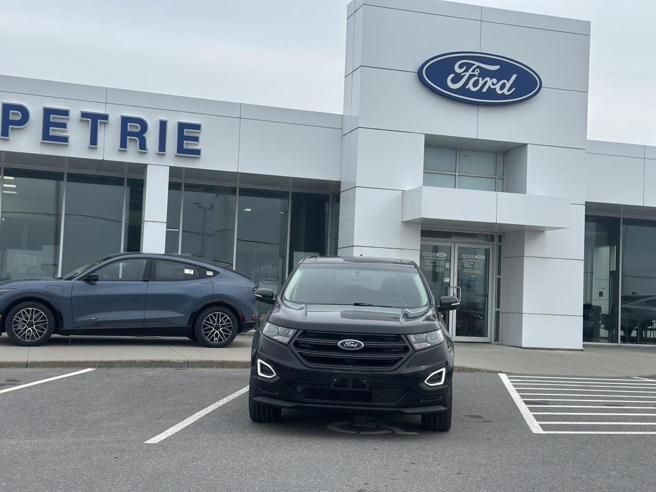 2018 Ford Edge SPORT Photo