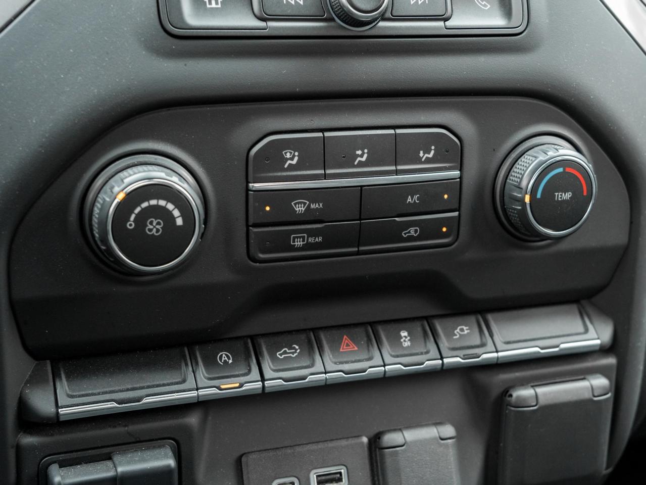 2021 Chevrolet Silverado 1500 Custom Photo