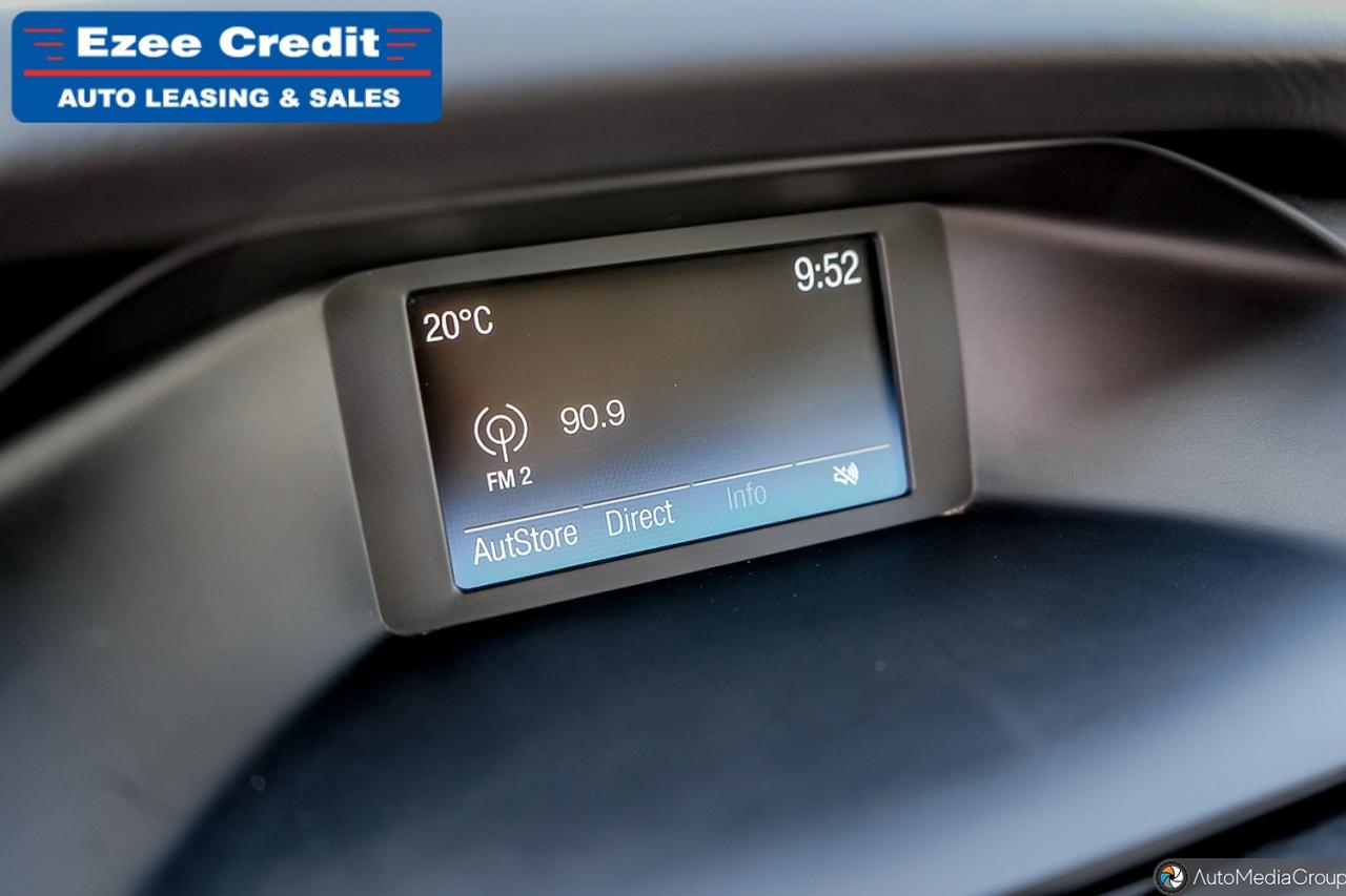 2016 Ford Focus SE Photo