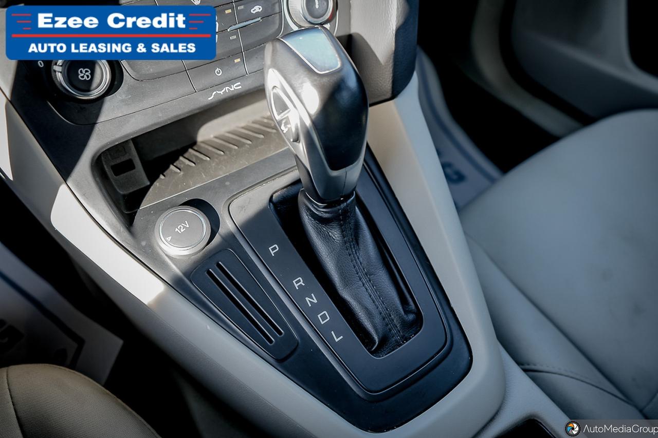 2016 Ford Focus SE Photo