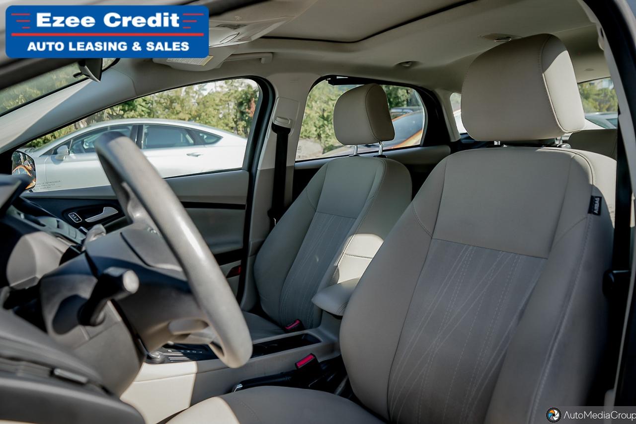 2016 Ford Focus SE Photo