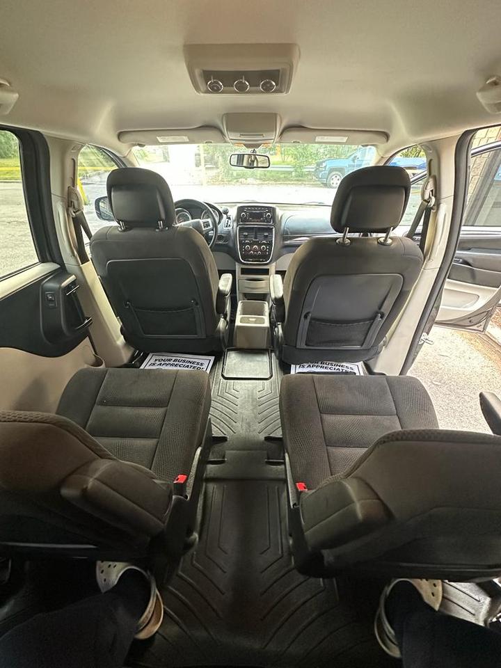2017 Dodge Grand Caravan  Photo