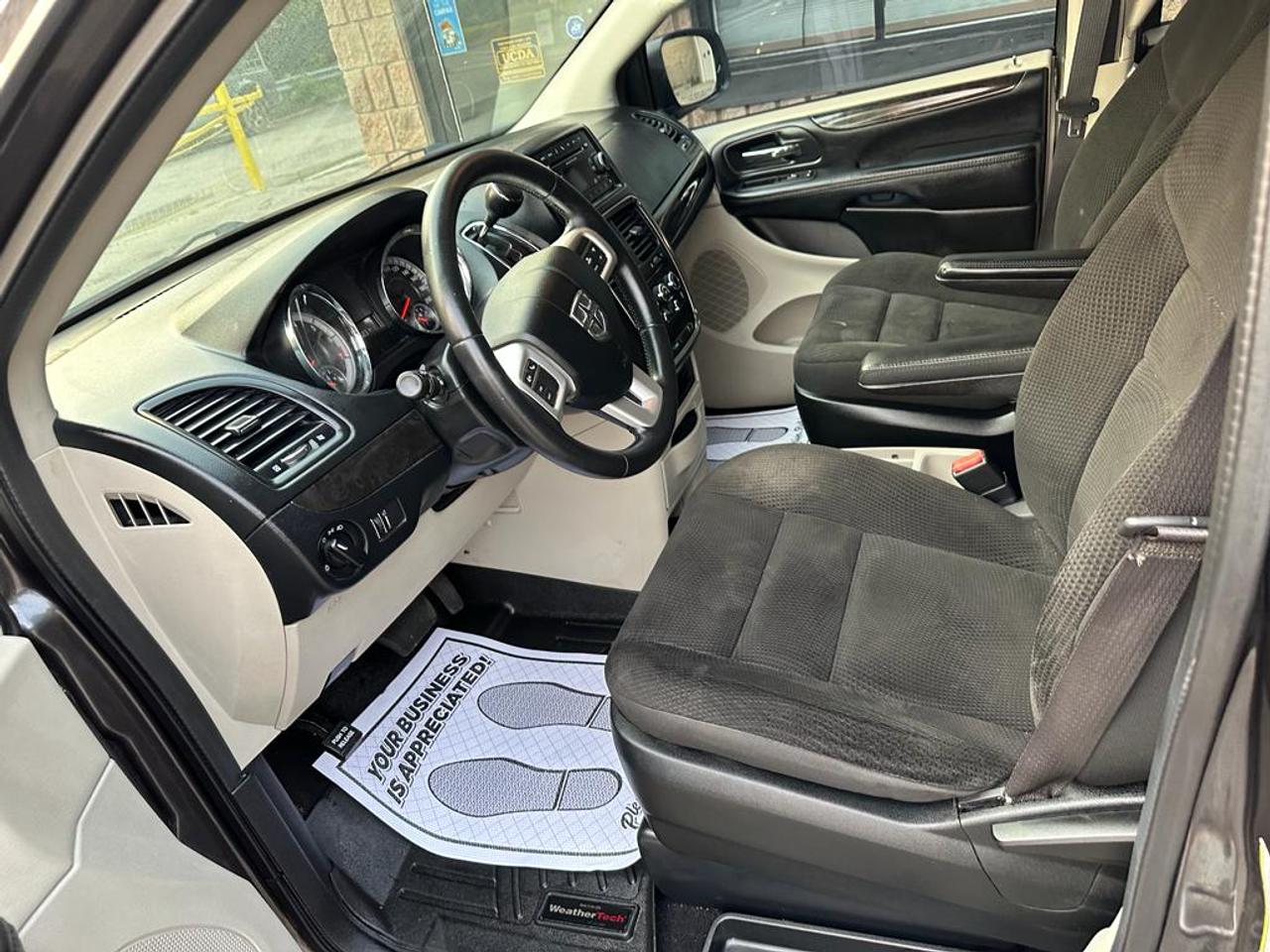 2017 Dodge Grand Caravan  Photo