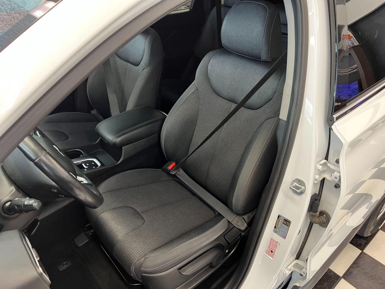2020 Hyundai Santa Fe Essential AWD+New Tires+AdaptiveCruise+CLEANCARFAX Photo74