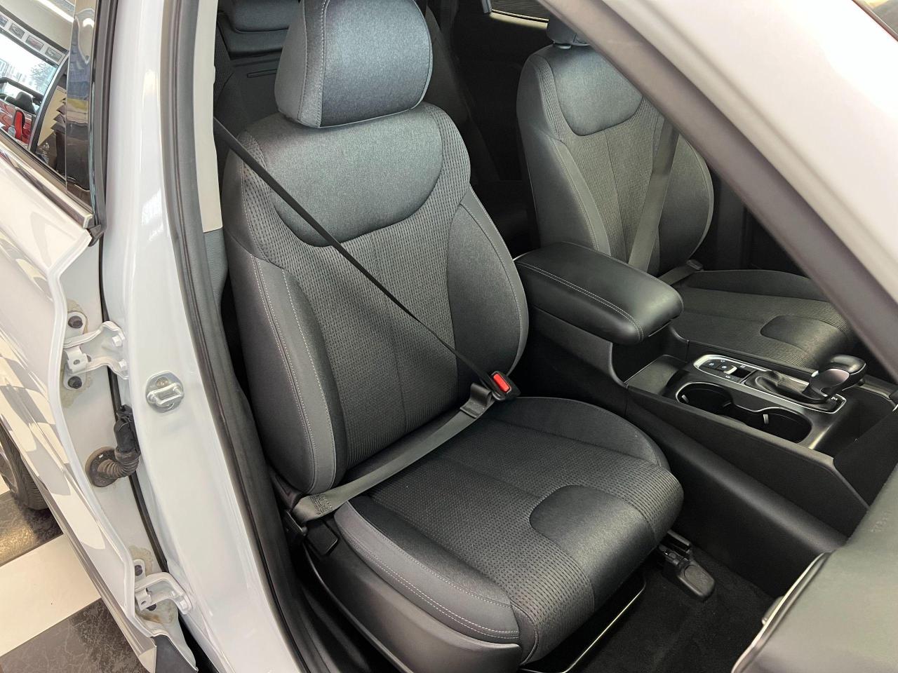 2020 Hyundai Santa Fe Essential AWD+New Tires+AdaptiveCruise+CLEANCARFAX Photo77