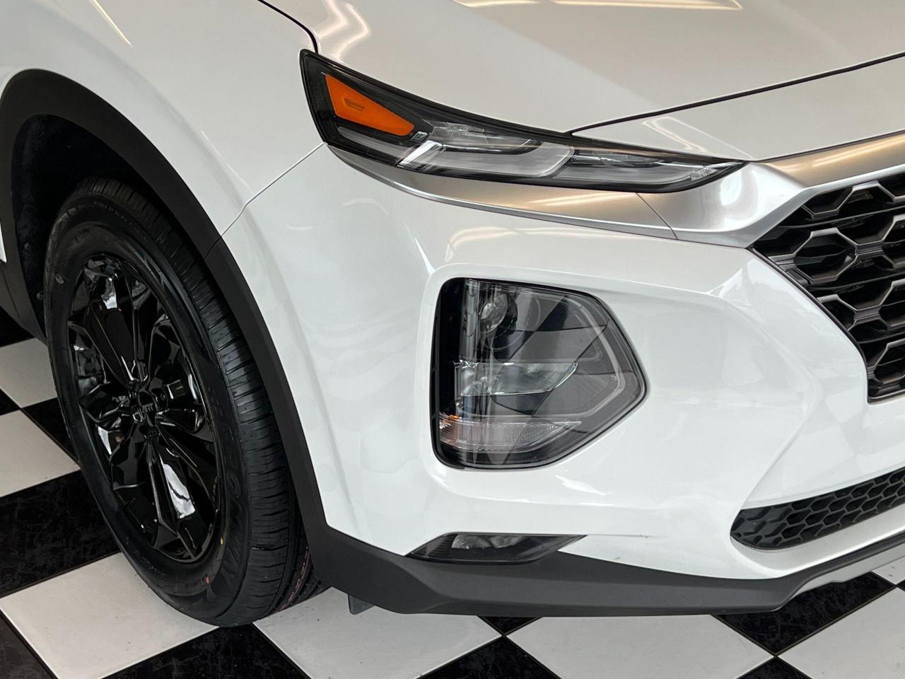 2020 Hyundai Santa Fe Essential AWD+New Tires+AdaptiveCruise+CLEANCARFAX - Photo #35