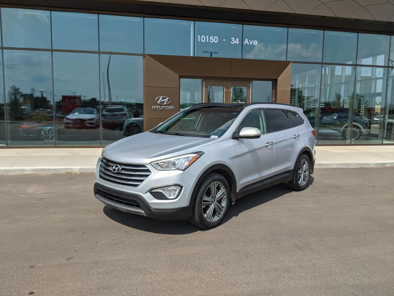 Used 2016 Hyundai Santa Fe XL for sale in Edmonton, AB