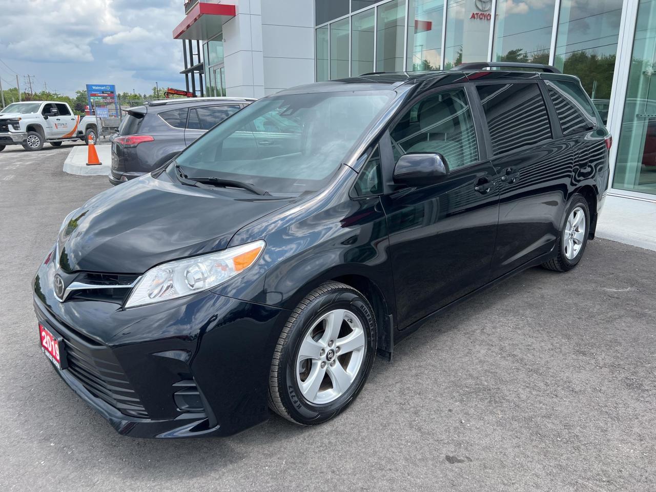 Used 2019 Toyota Sienna LE for sale in Simcoe, ON