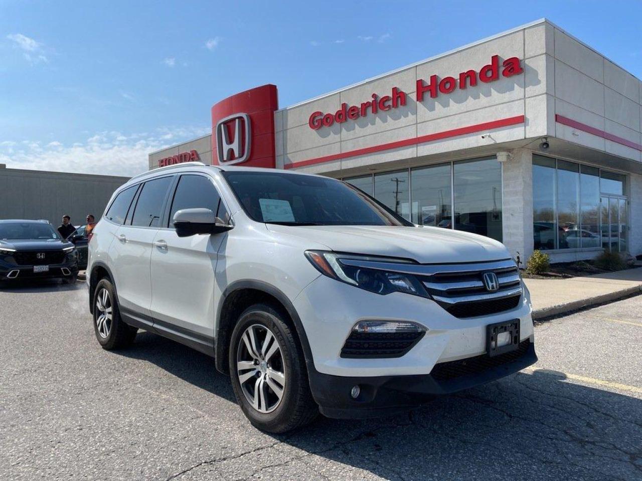 Used 2017 Honda Pilot V6 EXL NAVI 6AT AWD for sale in Goderich, ON