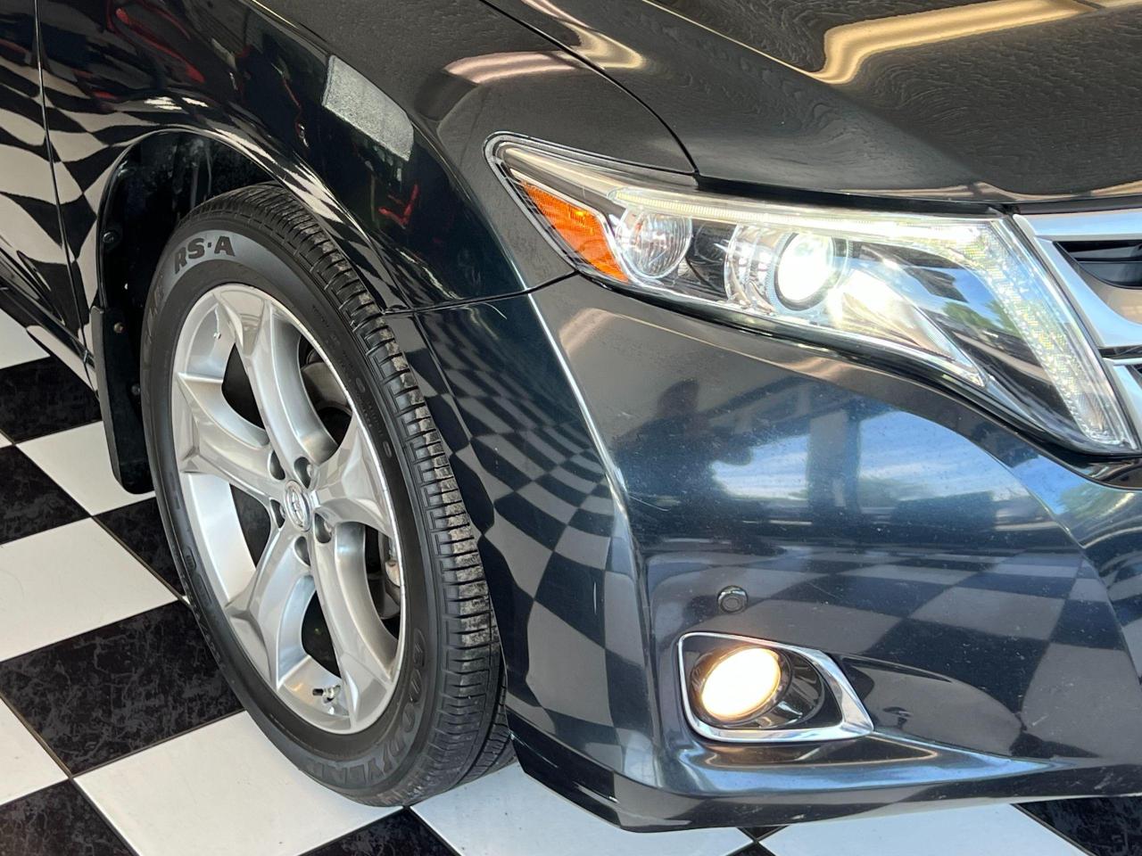 2016 Toyota Venza Limited AWD+Camera+GPS+PanoRoof+CLEAN CARFAX - Photo #38