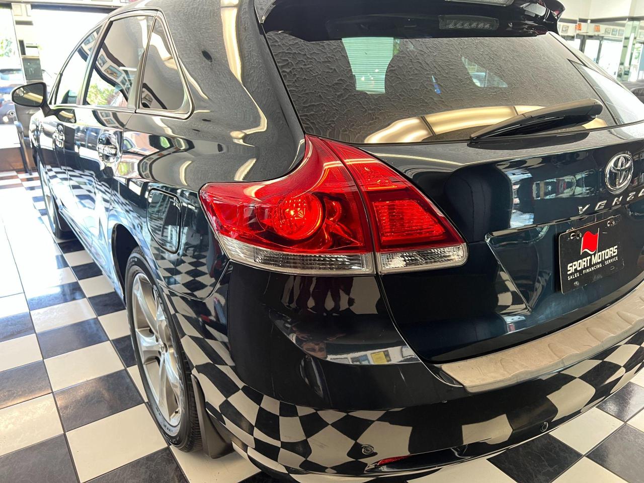 2016 Toyota Venza Limited AWD+Camera+GPS+PanoRoof+CLEAN CARFAX - Photo #40