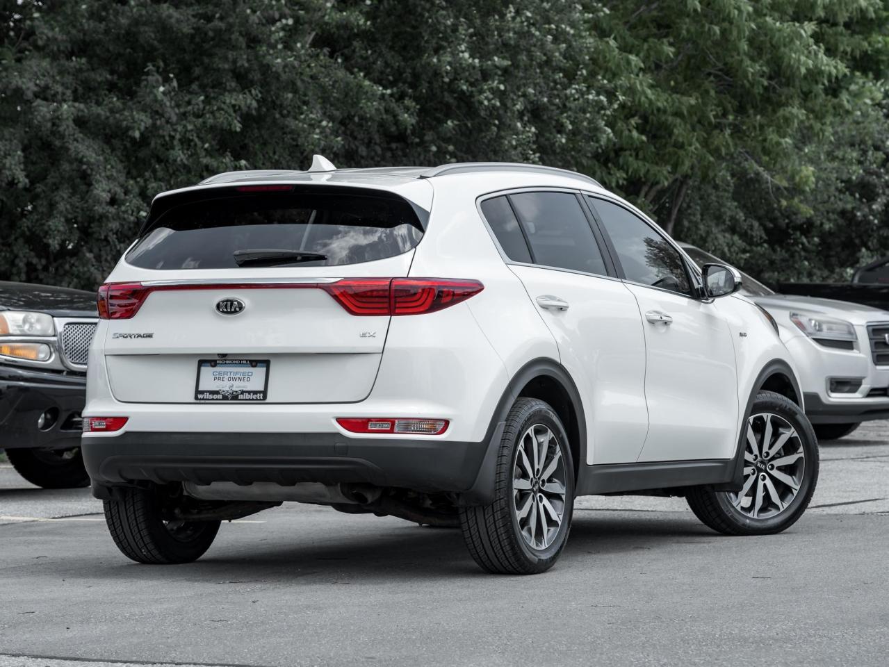 2017 Kia Sportage EX Photo4