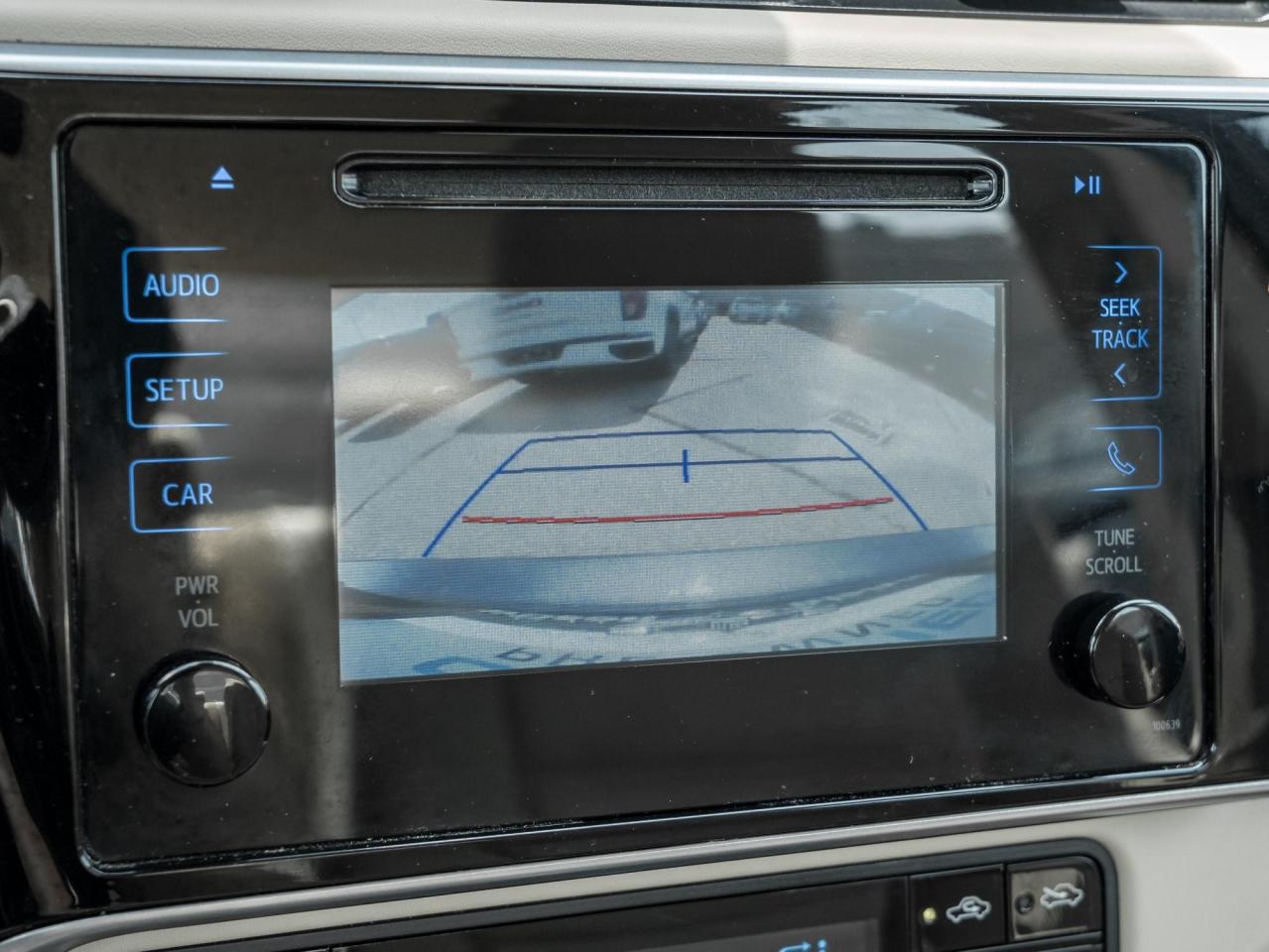 2017 Toyota Corolla LE Photo